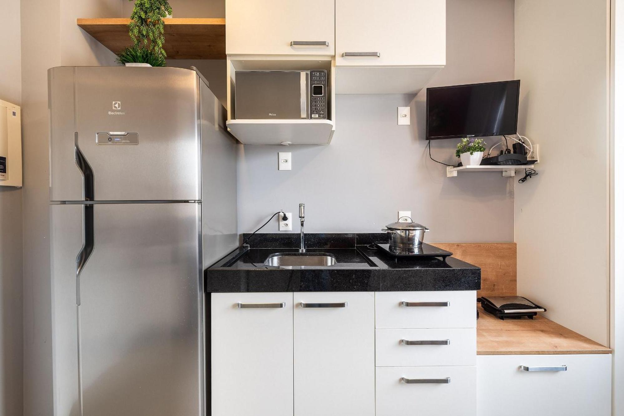 Vo16 Charmoso Com Vaga, Ao Lado Do Metro. Apartamento